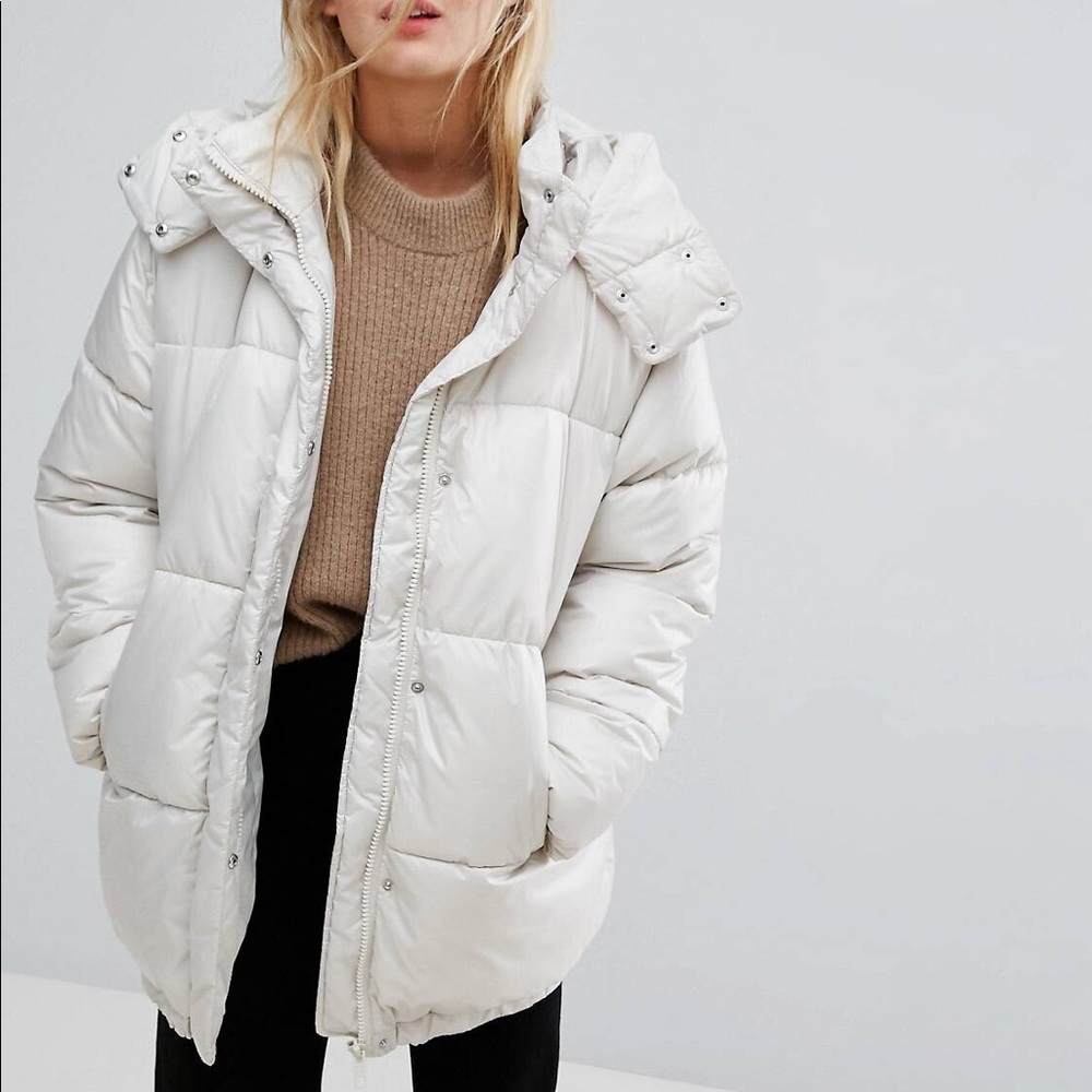White padded jacket
